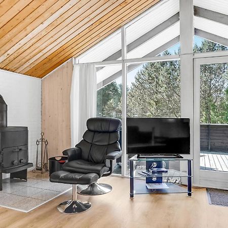 Amazing Home In Blavand With Wifi 외부 사진