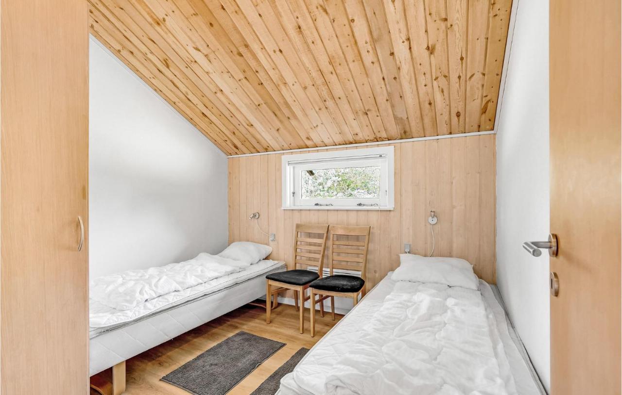 Amazing Home In Blavand With Wifi 외부 사진
