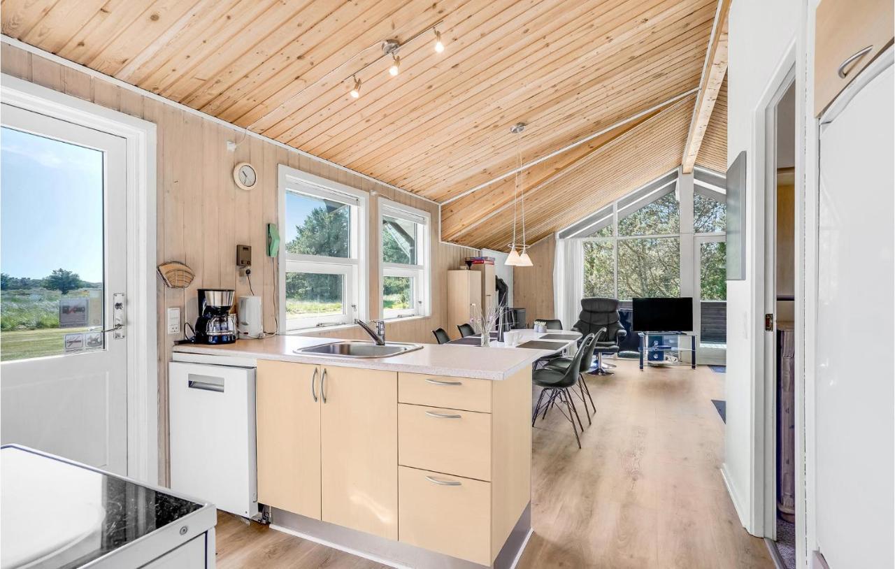 Amazing Home In Blavand With Wifi 외부 사진